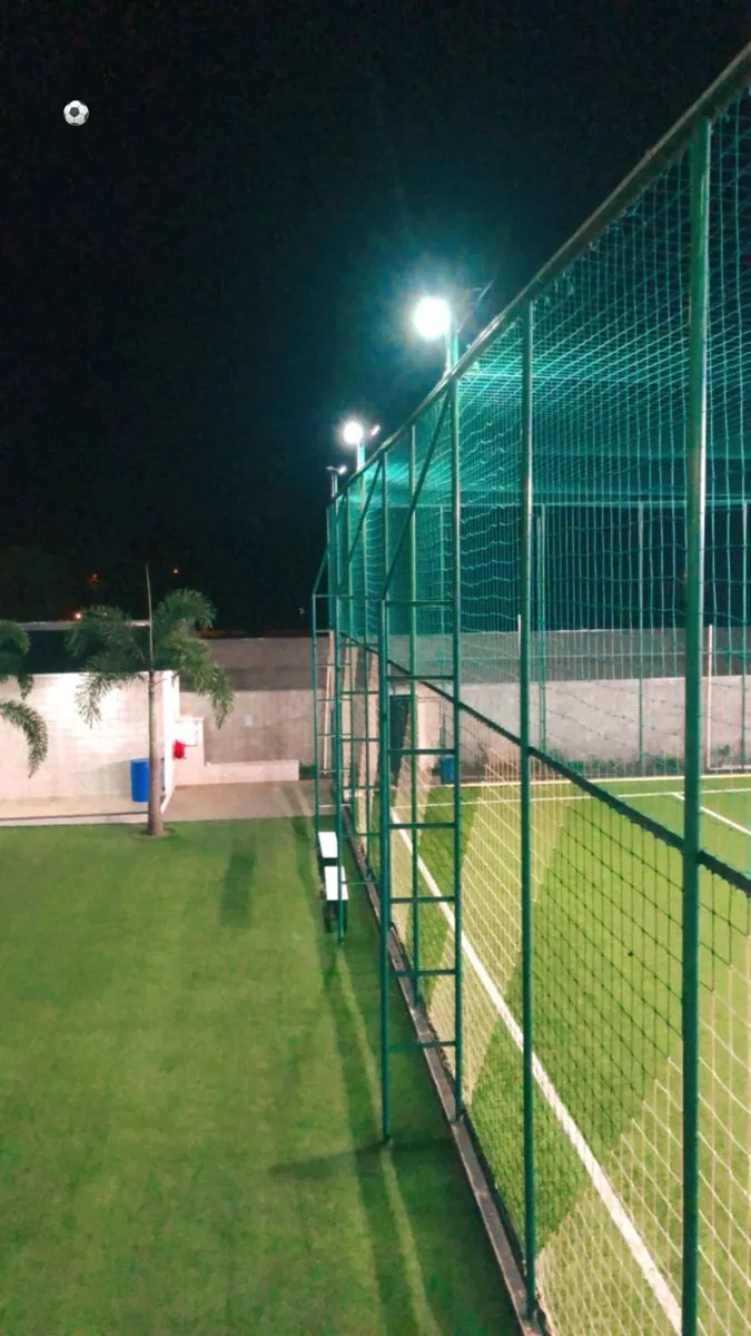 معلم تركيب شبوك خبرة طويلة في التركيب مع الضمان في جدة ومكه