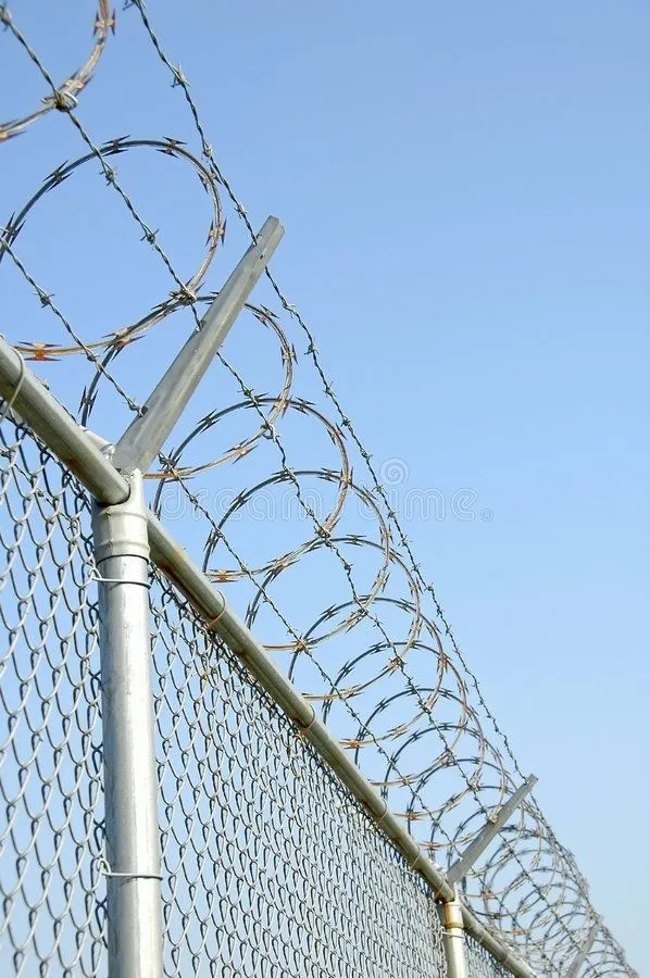 معلم تركيب شبوك خبرة طويلة في التركيب مع الضمان في جدة ومكه
